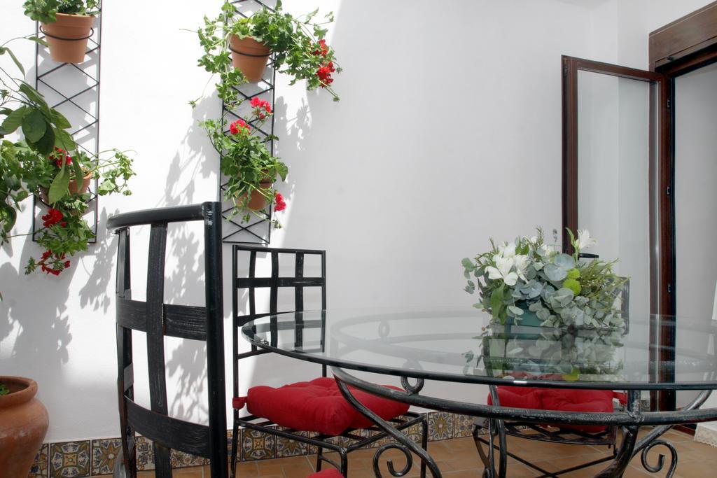Apartamentos San Fernando 76 Córdoba Eksteriør bilde