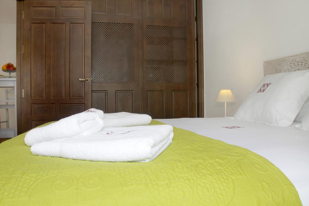 Apartamentos San Fernando 76 Córdoba Eksteriør bilde
