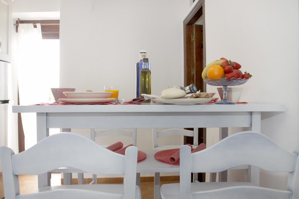 Apartamentos San Fernando 76 Córdoba Eksteriør bilde
