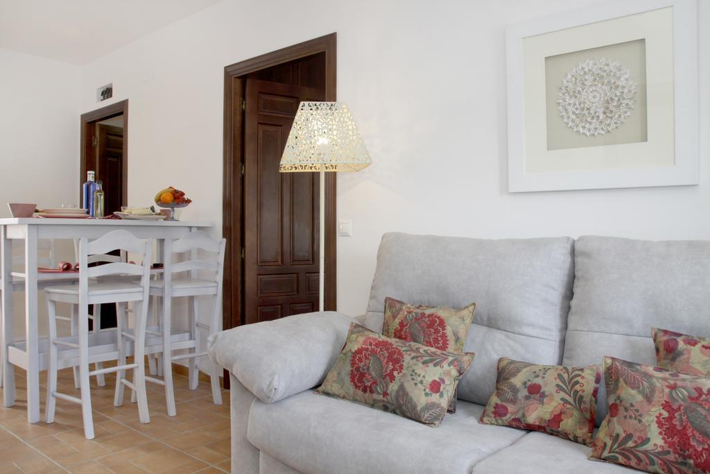 Apartamentos San Fernando 76 Córdoba Eksteriør bilde