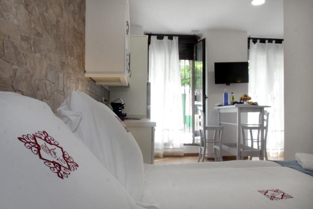 Apartamentos San Fernando 76 Córdoba Eksteriør bilde