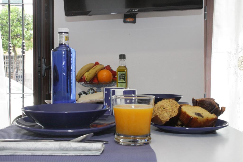 Apartamentos San Fernando 76 Córdoba Eksteriør bilde